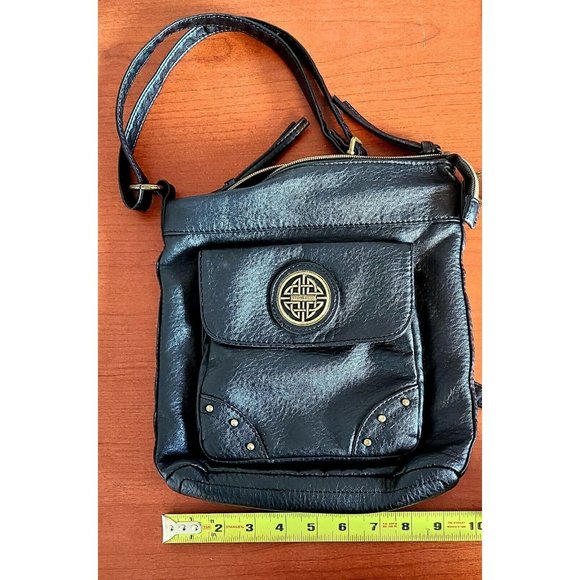 Women's Stone & Co Purse Leather Crossbody purse distresed corner. Black - Picture 1 of 8